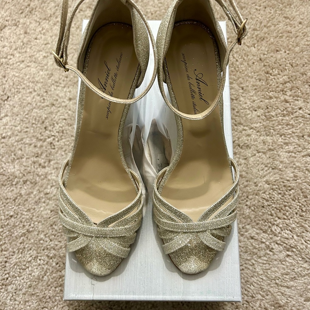 NIB Annie Scarpine da Balletto Italiane Formal Heeled Sandals